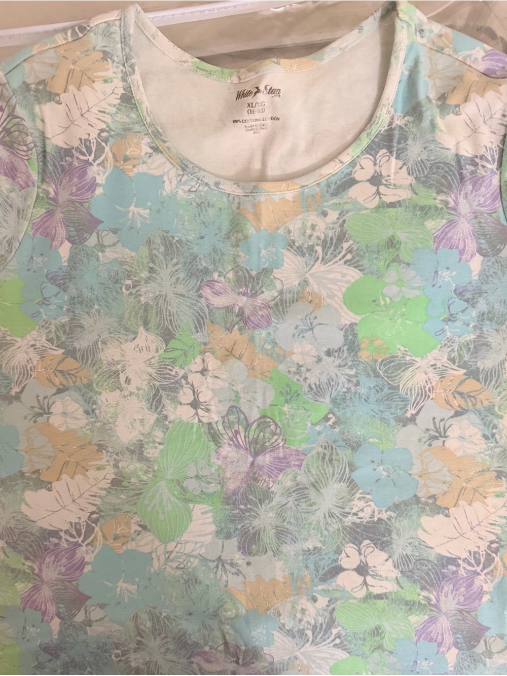 White Stag Pastel Floral Scoop Neck Short Sleeve Top